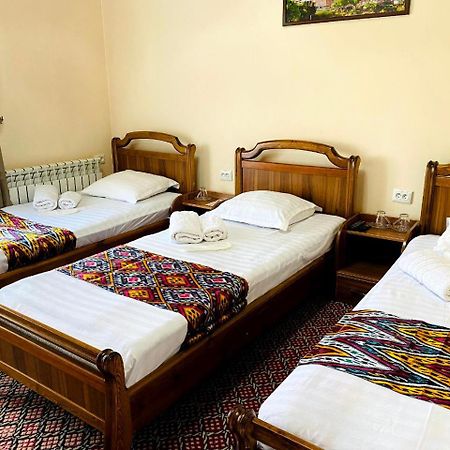Elegant Family Hotel Ташкент Екстериор снимка