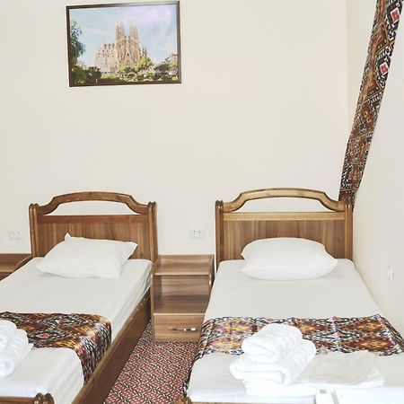 Elegant Family Hotel Ташкент Екстериор снимка